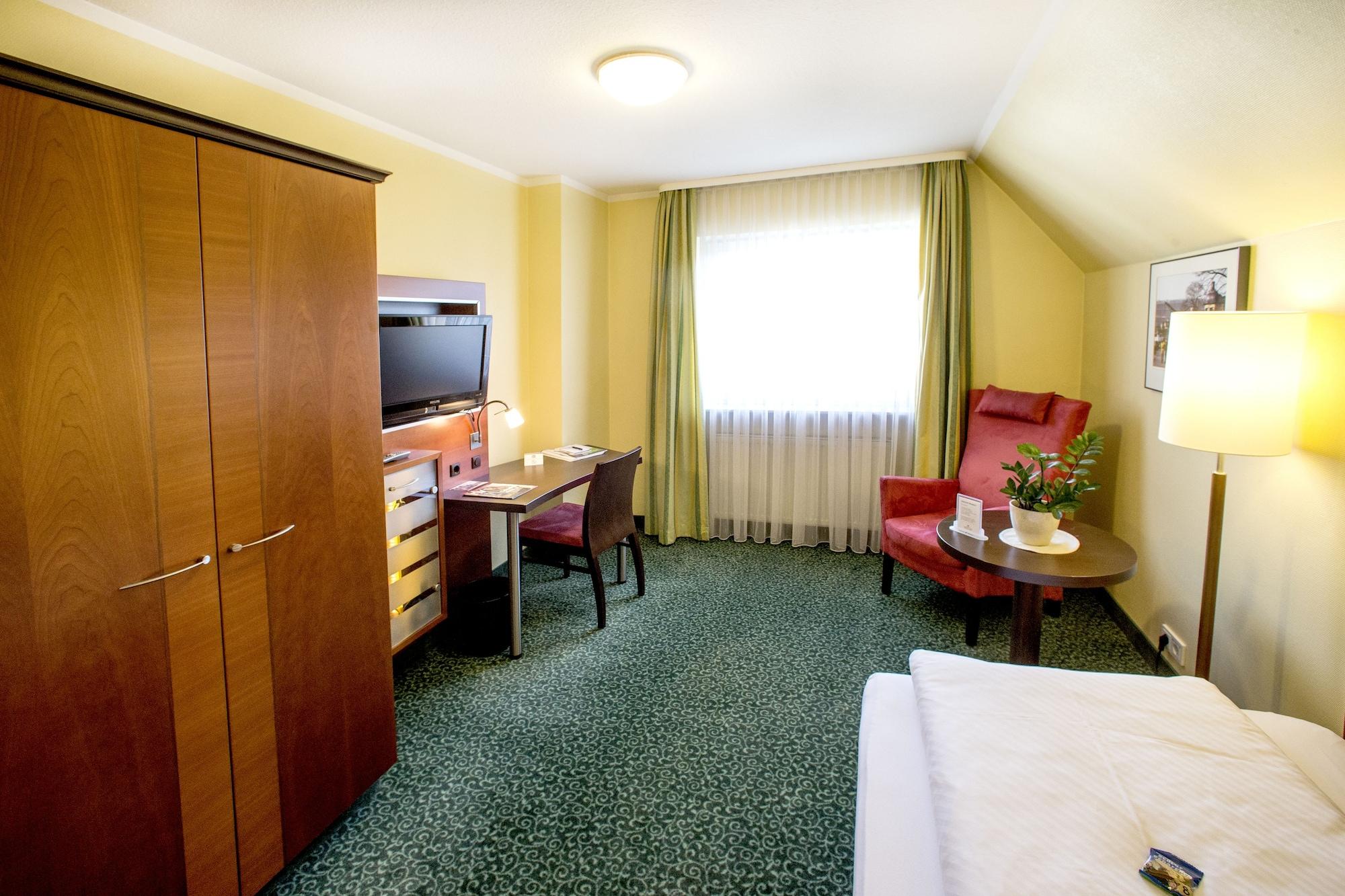 Hotel Weisses Lamm 3*