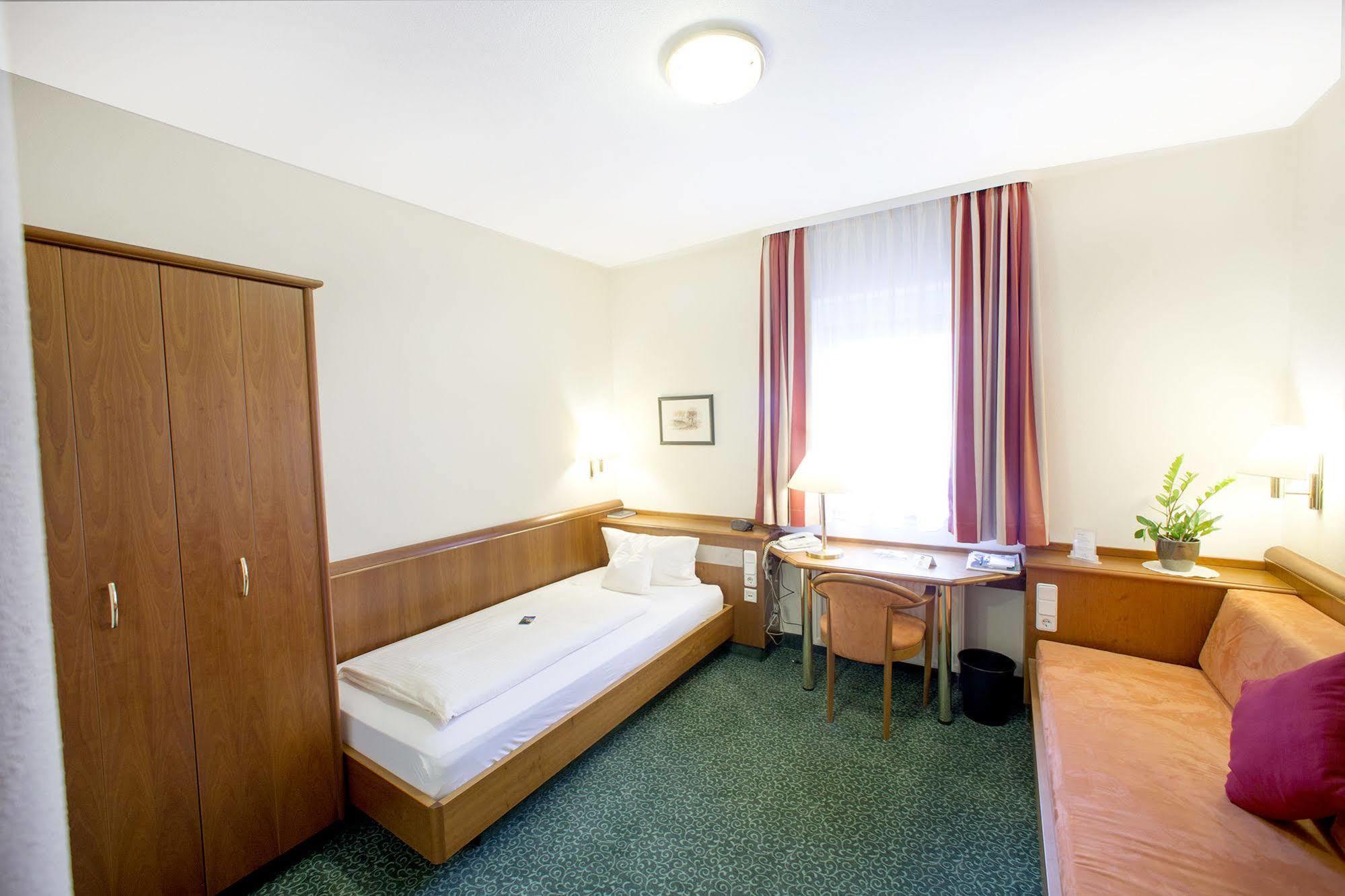 Hotel Weisses Lamm Veitshöchheim